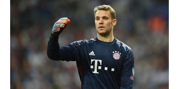 Tysklands nr. 1 målvakt Neuer returnerer